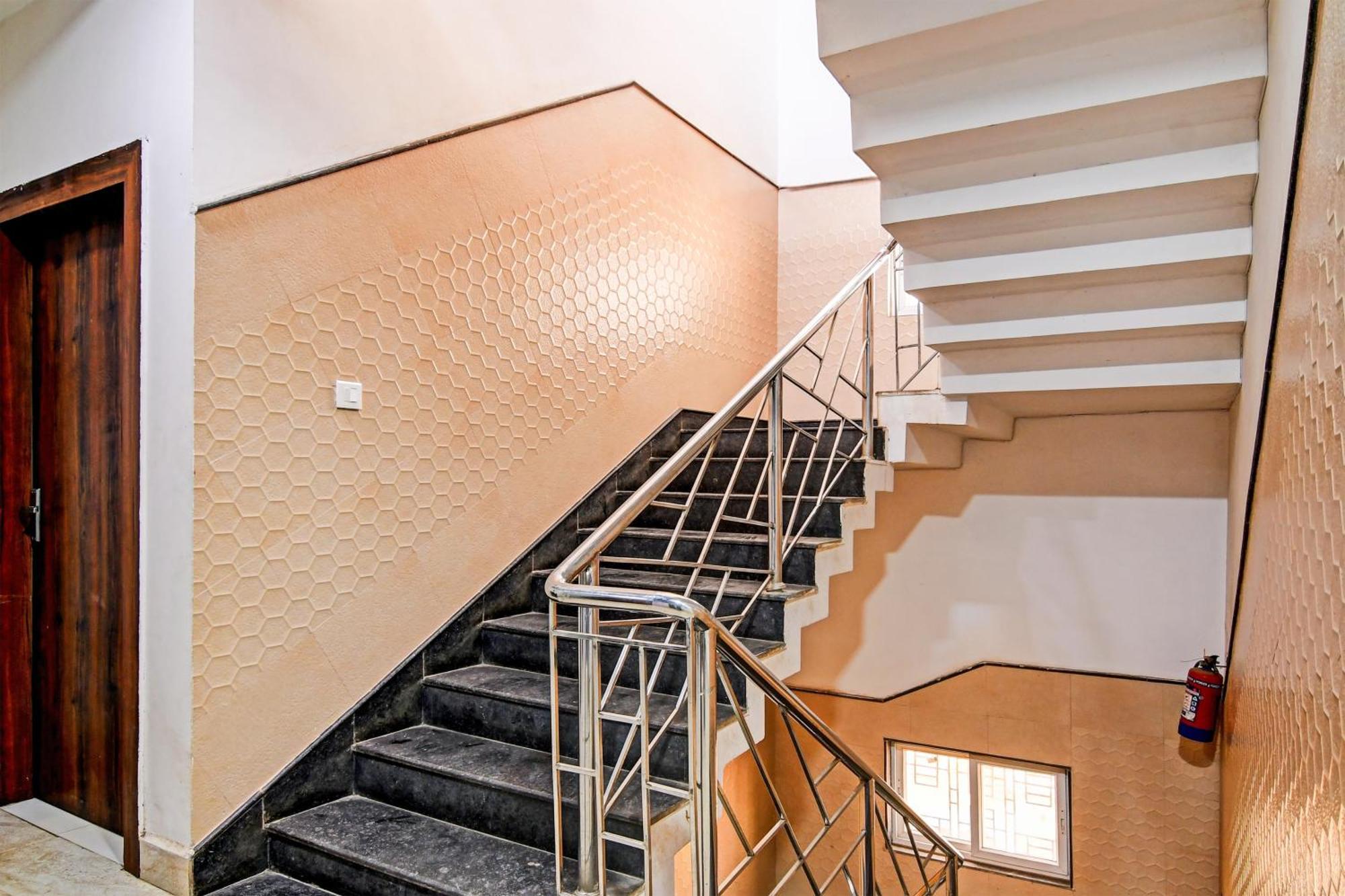 Hotel O Home Bm-X Khandagiri Zewnętrze zdjęcie